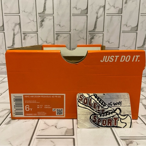 New Nike Air Zoom Pegasus 40 Premium White Blue Orange Red Running Shoes - Picture 13 of 13